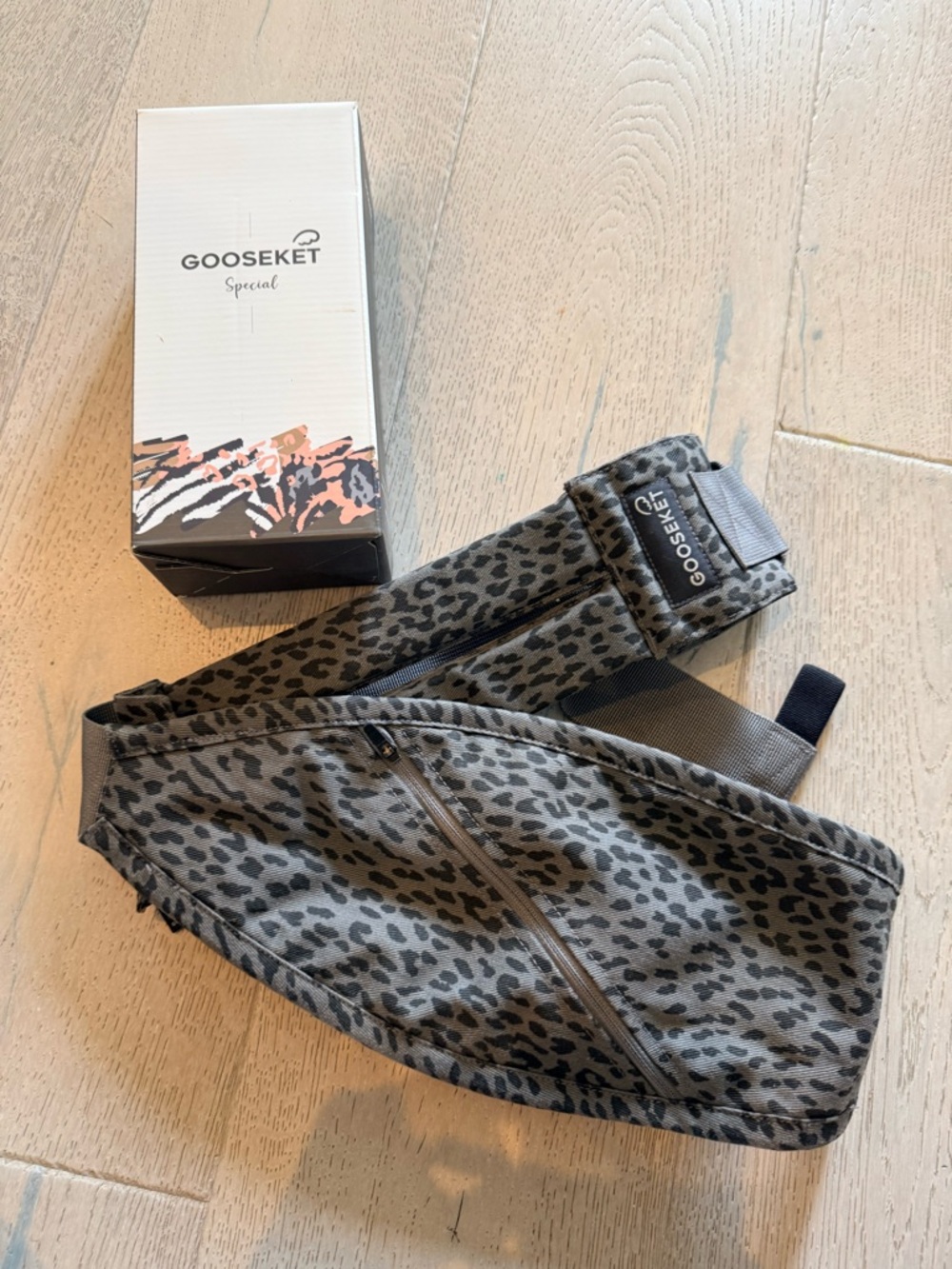 Gooseket 365 TODDLER SLING Gray Leopard
